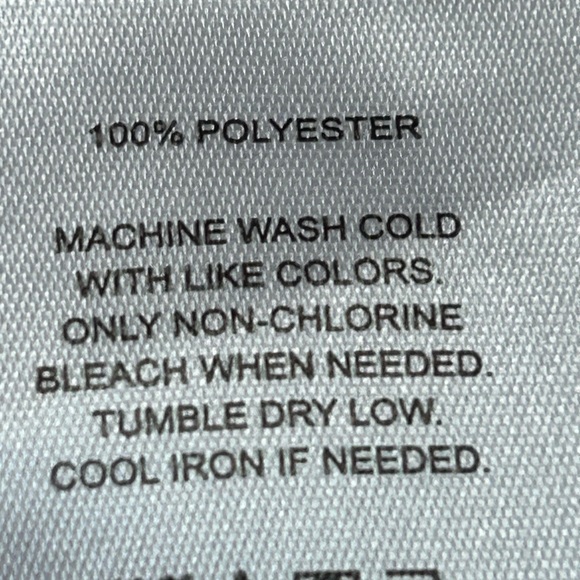 Express women’s size, medium, cheetah, print, shirred puff sleeve blouse - Picture 8 of 10